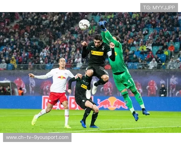 多特替补前锋的速度成为对手防线的噩梦